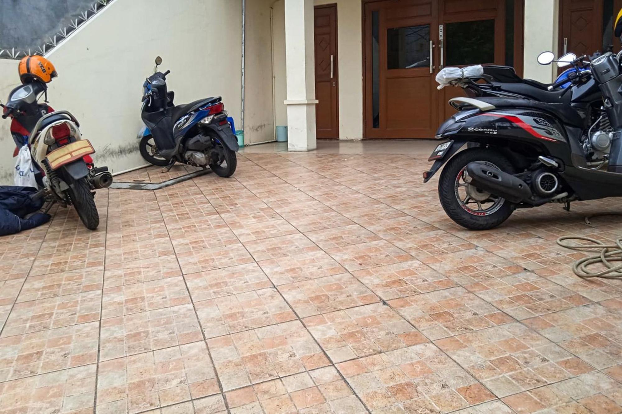 Makaliwe Mitra Reddoorz 2* Jakarta