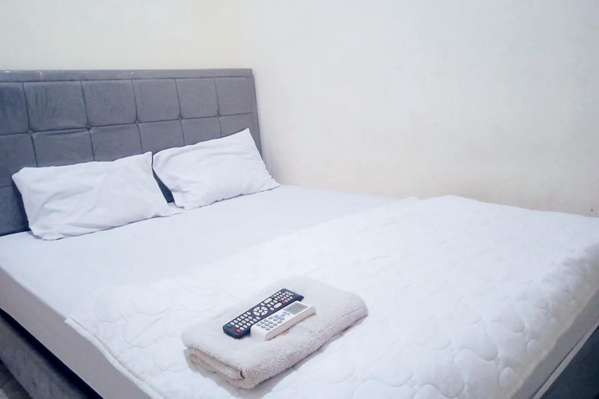 Hotel Makaliwe Mitra Reddoorz 2*